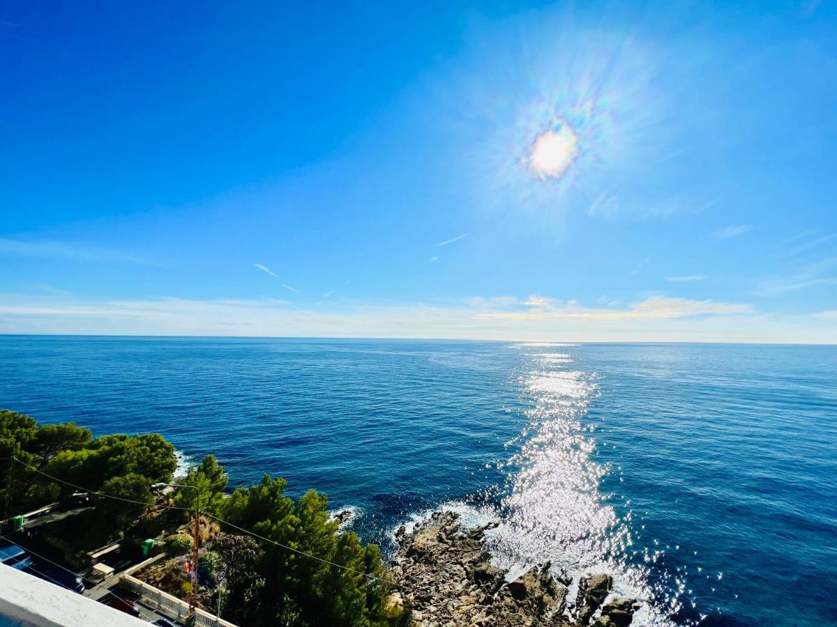 Suite Sunset 22 - Fronte Mare Sanremo Exteriér fotografie